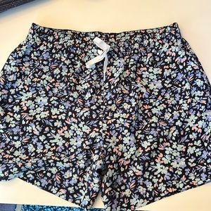 Chubbies swim trunks size large 5.5”